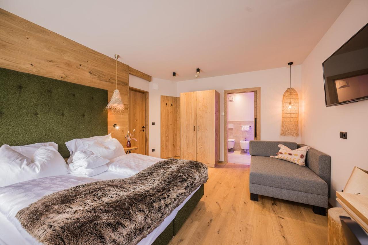 Helmhotel Сан-Кандидо Экстерьер фото