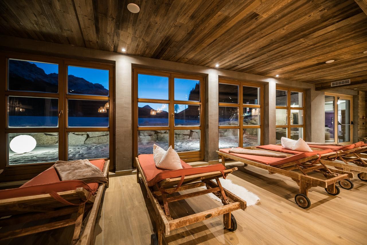 Helmhotel Сан-Кандидо Экстерьер фото