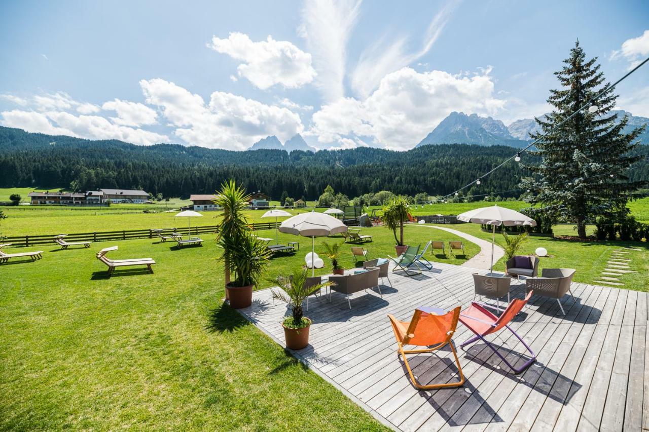 Helmhotel Сан-Кандидо Экстерьер фото